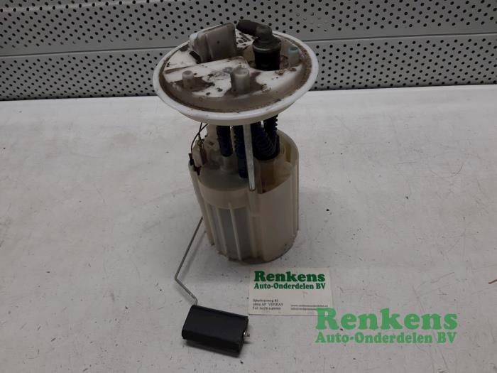Gebruikte Benzinepomp Alfa Romeo 147 (937) 1.6 Twin Spark 16V Prijs € 40,00 Margeregeling aangeboden door Renkens Auto-Onderdelen B.V.