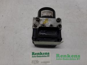 Gebruikte ABS Pomp Ford Focus 1 1.6 16V Prijs € 50,00 Margeregeling aangeboden door Renkens Auto-Onderdelen B.V.