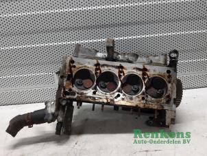 Cilinderkop van een Renault Kangoo (KC) 1.2 1998