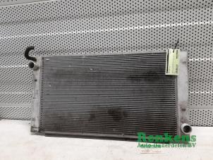 Gebruikte Radiateur Mini Mini (R56) 1.6 One D 16V Prijs € 50,00 Margeregeling aangeboden door Renkens Auto-Onderdelen B.V.