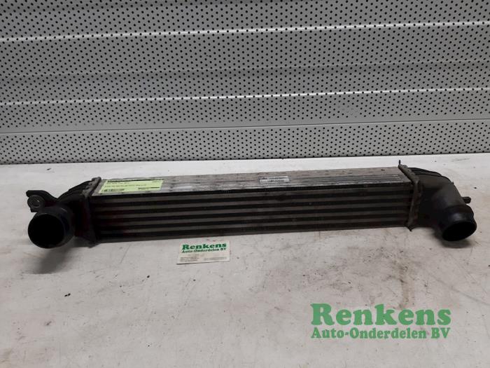 Gebruikte Intercooler Mini Mini (R56) 1.6 One D 16V Prijs € 40,00 Margeregeling aangeboden door Renkens Auto-Onderdelen B.V.