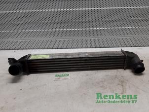 Gebruikte Intercooler Mini Mini (R56) 1.6 One D 16V Prijs € 40,00 Margeregeling aangeboden door Renkens Auto-Onderdelen B.V.
