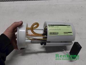 Gebruikte Benzinepomp Seat Ibiza IV SC (6J1) 1.4 16V Prijs € 35,00 Margeregeling aangeboden door Renkens Auto-Onderdelen B.V.