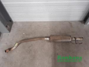 Gebruikte Uitlaat Middendemper Opel Corsa B (73/78/79) 1.2i City,Swing Prijs € 25,00 Margeregeling aangeboden door Renkens Auto-Onderdelen B.V.