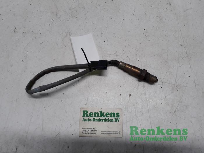 Gebruikte Lambda Sonde Renault Twingo II (CN) 1.2 Prijs € 20,00 Margeregeling aangeboden door Renkens Auto-Onderdelen B.V.