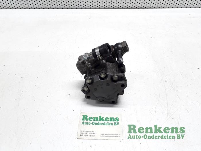 Gebruikte Servopomp Audi A6 Avant (C6) 2.7 TDI V6 24V Prijs € 75,00 Margeregeling aangeboden door Renkens Auto-Onderdelen B.V.