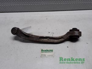 Gebruikte Draagarm links-achter Audi A6 Avant (C6) 2.7 TDI V6 24V Prijs € 40,00 Margeregeling aangeboden door Renkens Auto-Onderdelen B.V.