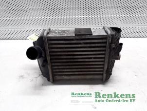 Gebruikte Intercooler Audi A4 (B7) 2.5 TDI V6 24V Prijs € 40,00 Margeregeling aangeboden door Renkens Auto-Onderdelen B.V.