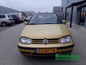 Gebruikte Linker Koplamp Volkswagen Golf III Cabrio Restyling (1E7) 1.8 Prijs € 30,00 Margeregeling aangeboden door Renkens Auto-Onderdelen B.V.