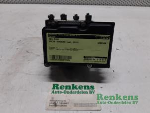 Gebruikte ABS Pomp Dacia Sandero I (BS) 1.2 16V Prijs € 75,00 Margeregeling aangeboden door Renkens Auto-Onderdelen B.V.