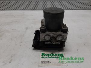 Gebruikte ABS Pomp Fiat Grande Punto (199) 1.9 Multijet Sport Prijs € 50,00 Margeregeling aangeboden door Renkens Auto-Onderdelen B.V.