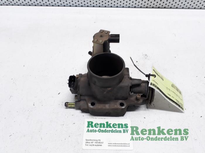 Gebruikte Gasklephuis Mazda Premacy 1.8 16V Exclusive HP Prijs € 30,00 Margeregeling aangeboden door Renkens Auto-Onderdelen B.V.
