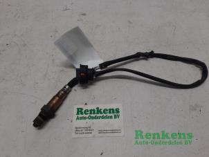 Gebruikte Lambda Sonde Opel Omega B (25/26/27) 2.6 V6 24V Prijs € 20,00 Margeregeling aangeboden door Renkens Auto-Onderdelen B.V.
