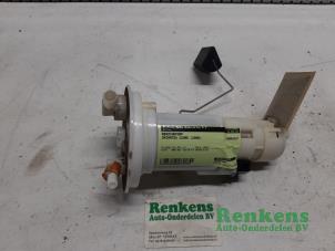 Gebruikte Benzinepomp Daihatsu Cuore (L251/271/276) 1.0 12V DVVT Prijs € 40,00 Margeregeling aangeboden door Renkens Auto-Onderdelen B.V.