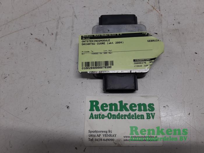 Gebruikte Ontstekingsmodule Daihatsu Cuore (L251/271/276) 1.0 12V DVVT Prijs € 20,00 Margeregeling aangeboden door Renkens Auto-Onderdelen B.V.