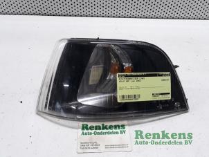 Gebruikte Knipperlicht links Volvo S40 (VS) 1.8 16V Prijs € 12,50 Margeregeling aangeboden door Renkens Auto-Onderdelen B.V.