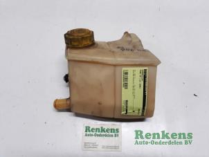 Gebruikte Koelwater Reservoir Ford Ka I 1.3i Prijs € 15,00 Margeregeling aangeboden door Renkens Auto-Onderdelen B.V.
