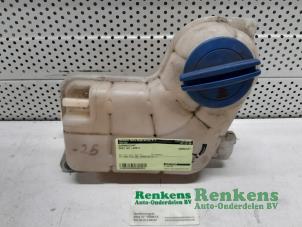 Gebruikte Expansievat Audi A4 Cabrio (B7) 2.0 TDI Prijs € 15,00 Margeregeling aangeboden door Renkens Auto-Onderdelen B.V.