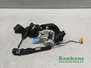 Gebruikte Veiligheidsgordel links-voor Opel Meriva 1.4 16V Ecotec Prijs € 50,00 Margeregeling aangeboden door Renkens Auto-Onderdelen B.V.