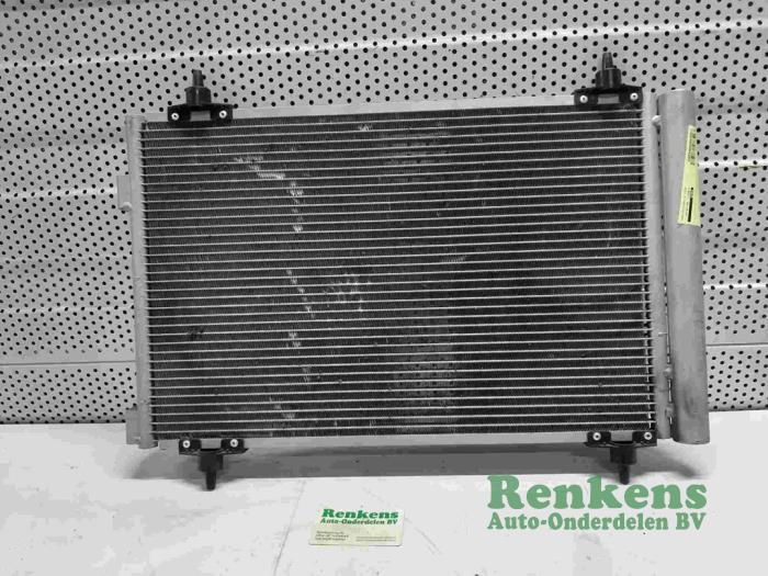 Gebruikte Airco Condensor Citroen C4 Picasso (UD/UE/UF) 1.8 16V Prijs € 45,00 Margeregeling aangeboden door Renkens Auto-Onderdelen B.V.