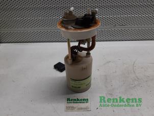 Gebruikte Benzinepomp Chevrolet Matiz 1.0 Prijs € 35,00 Margeregeling aangeboden door Renkens Auto-Onderdelen B.V.