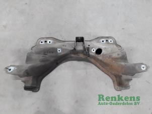Gebruikte Subframe Renault Twingo (C06) 1.2 16V Prijs € 60,00 Margeregeling aangeboden door Renkens Auto-Onderdelen B.V.
