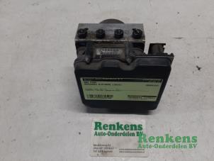 Gebruikte ABS Pomp Mercedes A (W169) 1.7 A-180 Prijs € 75,00 Margeregeling aangeboden door Renkens Auto-Onderdelen B.V.