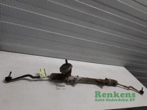 Gebruikte Stuurhuis Dacia Sandero I (BS) 1.2 16V Prijs € 65,00 Margeregeling aangeboden door Renkens Auto-Onderdelen B.V.