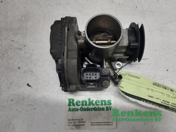 Gebruikte Gasklephuis Seat Arosa (6H1) 1.4 MPi Prijs € 35,00 Margeregeling aangeboden door Renkens Auto-Onderdelen B.V.