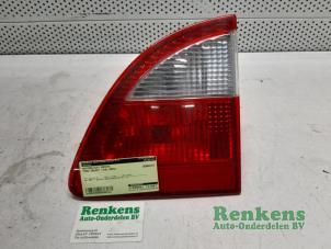 Gebruikte Achterlicht rechts Ford Galaxy (WGR) 2.8i V6 24V Prijs € 20,00 Margeregeling aangeboden door Renkens Auto-Onderdelen B.V.