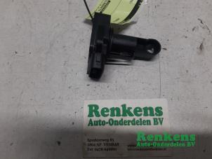 Gebruikte Luchtmassameter Toyota Corolla (E12) 1.4 16V VVT-i Prijs € 25,00 Margeregeling aangeboden door Renkens Auto-Onderdelen B.V.