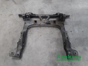 Gebruikte Subframe Mercedes A (W169) 2.0 A-180 CDI 16V 3-Drs. Prijs € 100,00 Margeregeling aangeboden door Renkens Auto-Onderdelen B.V.