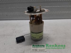 Gebruikte Benzinepomp Chevrolet Kalos (SF48) 1.4 16V Prijs € 35,00 Margeregeling aangeboden door Renkens Auto-Onderdelen B.V.