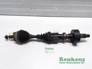 Gebruikte Aandrijfas rechts-voor Volvo S80 (TR/TS) 2.8 T6 24V Prijs € 40,00 Margeregeling aangeboden door Renkens Auto-Onderdelen B.V.