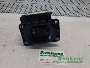 Gebruikte Luchtmassameter Mitsubishi Outlander (CU) 2.0 16V 4x2 Prijs € 45,00 Margeregeling aangeboden door Renkens Auto-Onderdelen B.V.