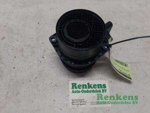 Gebruikte Luchtmassameter Seat Altea (5P1) 2.0 TDI 16V Prijs € 25,00 Margeregeling aangeboden door Renkens Auto-Onderdelen B.V.