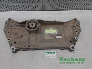 Gebruikte Subframe Seat Leon (1P1) 2.0 TFSI FR 16V Prijs € 60,00 Margeregeling aangeboden door Renkens Auto-Onderdelen B.V.