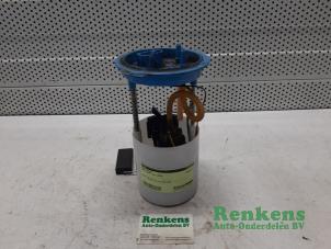 Gebruikte Benzinepomp Seat Leon (1P1) 1.4 TSI 16V Prijs € 40,00 Margeregeling aangeboden door Renkens Auto-Onderdelen B.V.