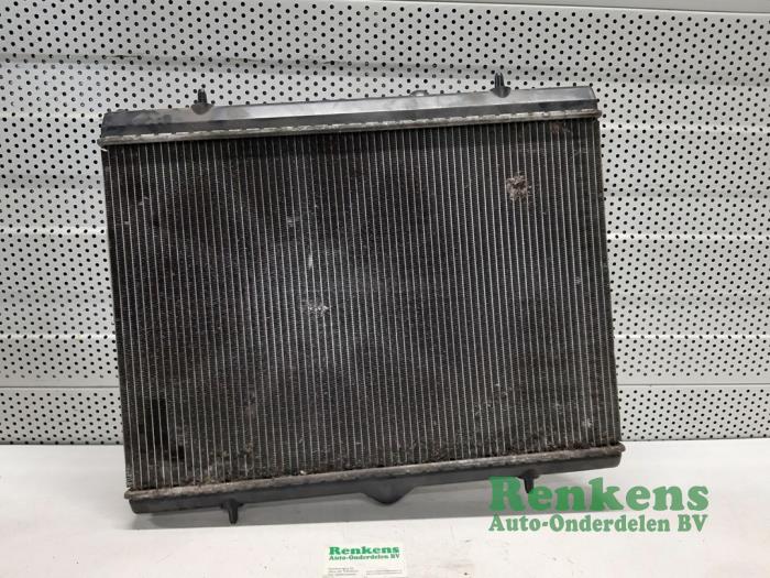 Gebruikte Radiateur Peugeot 3008 I (0U/HU) 2.0 HDiF 16V Prijs € 35,00 Margeregeling aangeboden door Renkens Auto-Onderdelen B.V.