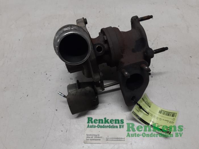Gebruikte Turbo Renault Clio III (BR/CR) 1.5 dCi FAP Prijs € 125,00 Margeregeling aangeboden door Renkens Auto-Onderdelen B.V.
