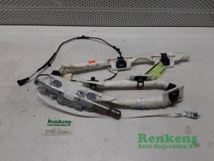 Gebruikte Airbag hemel links Ford Focus 3 1.0 Ti-VCT EcoBoost 12V 125 Prijs € 75,00 Margeregeling aangeboden door Renkens Auto-Onderdelen B.V.