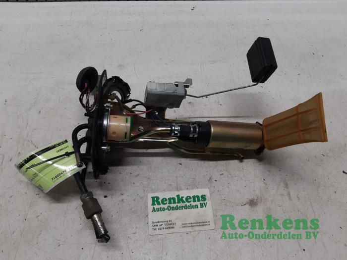 Gebruikte Benzinepomp Toyota Starlet (EP8/NP8) 1.3 Friend,XLi 12V Prijs € 35,00 Margeregeling aangeboden door Renkens Auto-Onderdelen B.V.
