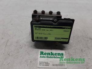 Gebruikte ABS Pomp Daihatsu Cuore (L251/271/276) 1.0 12V DVVT Prijs € 50,00 Margeregeling aangeboden door Renkens Auto-Onderdelen B.V.