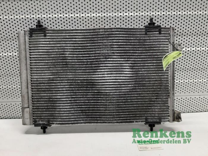 Gebruikte Airco Condensor Citroen C4 Picasso (UD/UE/UF) 2.0 HDiF 16V 135 Prijs € 40,00 Margeregeling aangeboden door Renkens Auto-Onderdelen B.V.