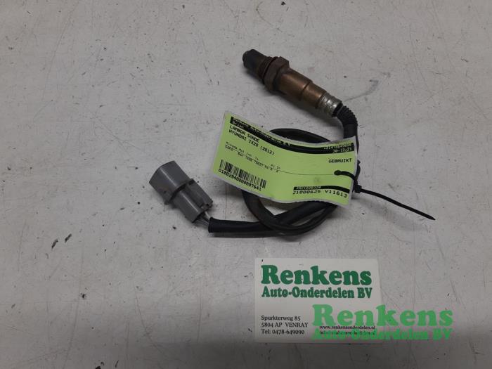 Gebruikte Lambda Sonde Hyundai iX20 (JC) 1.4i 16V Prijs € 25,00 Margeregeling aangeboden door Renkens Auto-Onderdelen B.V.