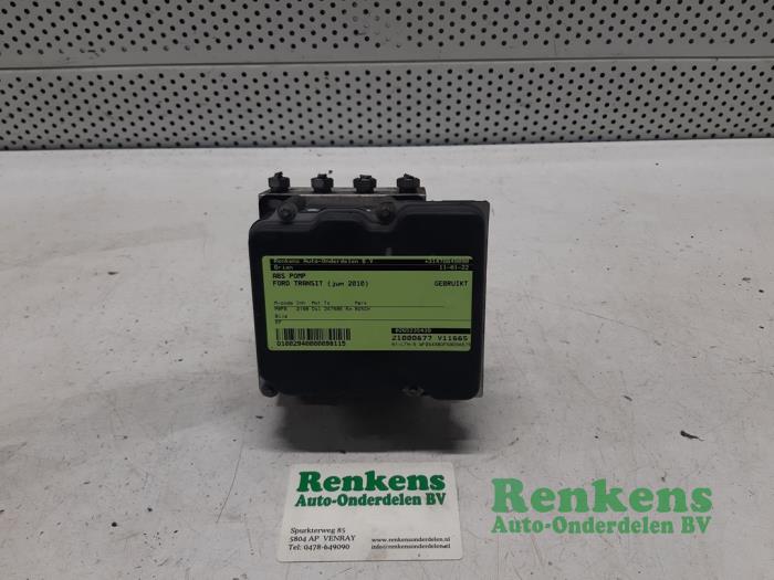 Gebruikte ABS Pomp Ford Transit Tourneo 2.2 TDCi 16V Prijs € 75,00 Margeregeling aangeboden door Renkens Auto-Onderdelen B.V.