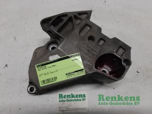 Gebruikte Motorrubber Seat Altea (5P1) 2.0 FSI 16V Prijs € 25,00 Margeregeling aangeboden door Renkens Auto-Onderdelen B.V.