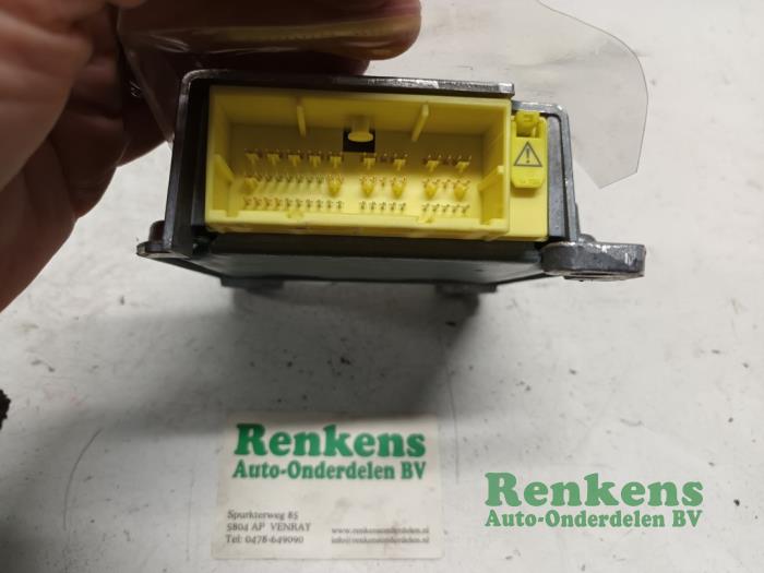 Airbag Set+Module van een Toyota Yaris II (P9) 1.33 16V Dual VVT-I 2009