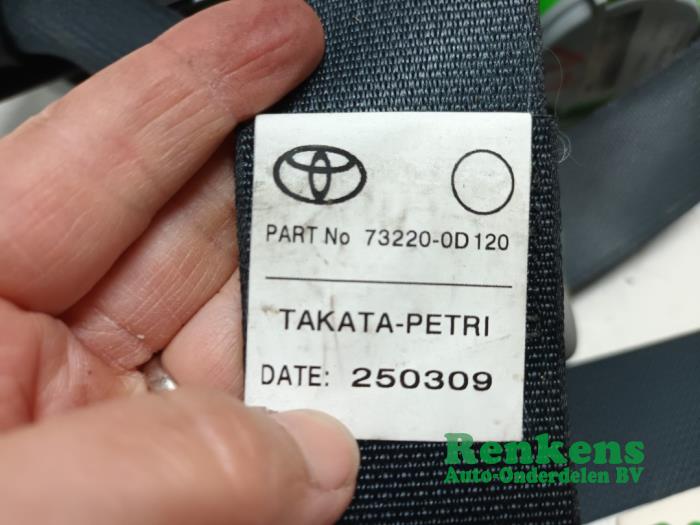 Airbag Set+Module van een Toyota Yaris II (P9) 1.33 16V Dual VVT-I 2009