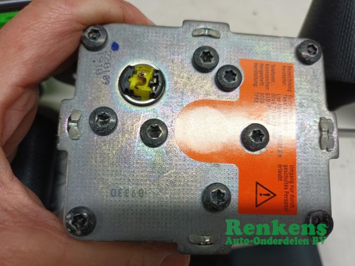 Airbag Set+Module van een Toyota Yaris II (P9) 1.33 16V Dual VVT-I 2009